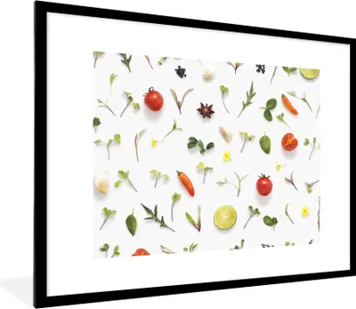 Produktbild von MuchoWow® Gerahmtes Poster Flachgelegte Früchte, Gemüse, Gewürze und Kräuter 80x60 cm - Poster mit Schwarzem Bilderrahmen Wandposter Rahmen Foto Bilder - Schlafzimmer-Dekorationen - Fotoposter