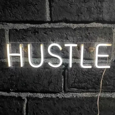 Obrázok produktu pre NEON LED svetlo, dekoratívne nástenné svetlo, Hustle white, cca 50 x 12,5 x 2 cm