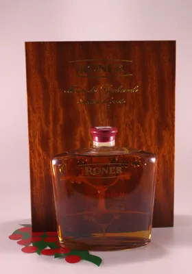 Immagine prodotto di Grappa Lagrein Riserva Roner 70 cl. - Südtirol