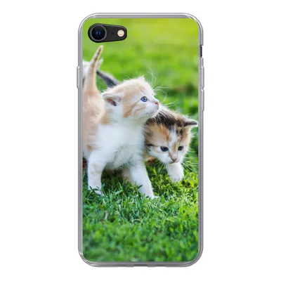 Produktbild von MuchoWow® Handyhülle Schutzhülle Hülle für iPhone 8 Kätzchen - Katze - Korb - Mädchen - Kinder - Jungen - Kinder Silikon Softcase Handy Hülle - Schutzhaube