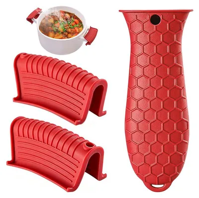 Produktbild von 3er-Set Pfannen Griffschutz, Silikon Ofenhandschuhe, hitzebeständig -40°C-240°C, rutschfest, rot – Topfhalter & Hitzeschutz