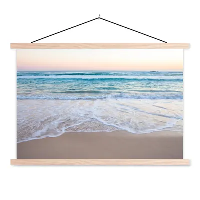 Produktbild von MuchoWow® Textilposter Strand - Meer - Pastell 60x40 cm mit holzfarbenen Rahmen - Bilder