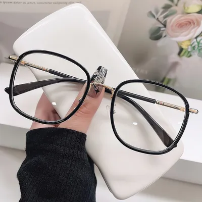 Produktbild von PACIEA Lesebrille Blaulichtfilter Damen Herren Schwarz +300