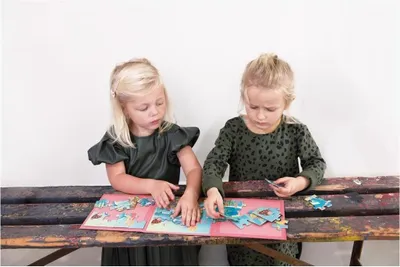 Produktbild von SCRATCH Magnetisches Puzzlebuch To Go – Meerjungfrau