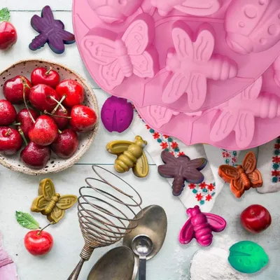 Produktbild von Siliconen Schokoladenformen - Insekten Muffinform - 3 Stück - Rosa - Küchen Backform