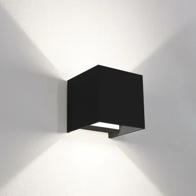Immagine prodotto di CENTURY QUADRATO, lampada da parete per esterni a LED, illuminazione verso l'alto/verso il basso, nera, 20 W, 3000/4000/6500 K, grado di protezione IP65