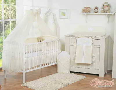 Immagine prodotto di Grande zanzariera in chiffon per culla con cuori pendenti e fiocco - crema