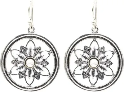 Produktbild von Ohrringe Blume mit Mondstein – 3 cm