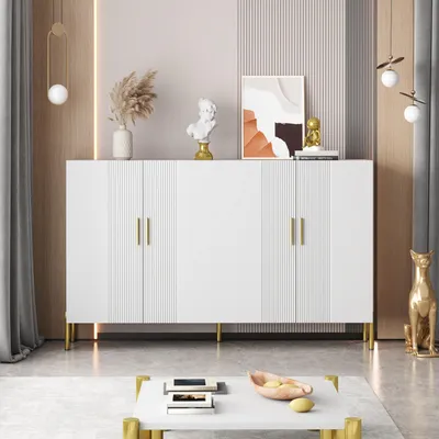 Immagine prodotto di Mobile bar/credenza bianca con quattro ante, dimensioni 160x35x100 cm, design moderno con maniglie in metallo dorato e ripiani interni regolabili in altezza, ideale per la sala da pranzo e il soggiorno
