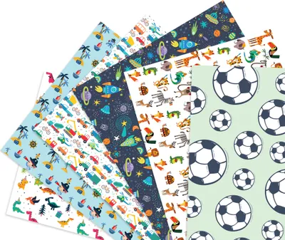 Produktbild von Friendly Fox Kinder Geschenkpapier - 6 Bögen Geschenkpapier für Jungen - Motiv-Papier für Geschenke - Geschenkpapier Kinder Junge - Geschenkverpackung Kindergeburtstag