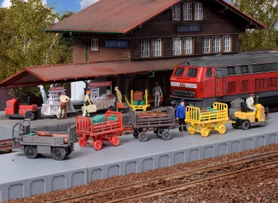 Produktbild von Kibri 38646 - H0 Deko-Set Gepäckwagen - Neu