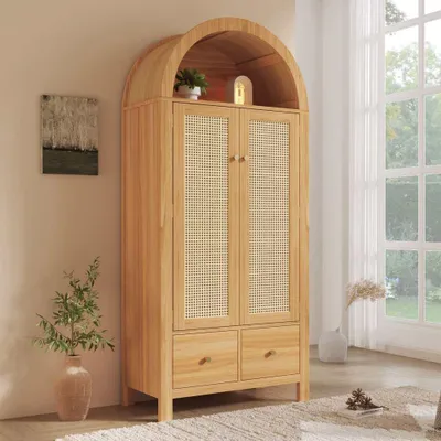Produktbild von Landhausstil Kleiderschrank mit Rattan-Geflecht, Kleiderstange, offener Ablage, 2 Türen & 2 Schubladen, Magnetverschluss, Kippsicherung, 181x78x45 cm, Eiche
