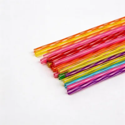 Immagine prodotto di Cannucce riutilizzabili arcobaleno, confezione da 25 pezzi, dimensioni 23 x 0,7 cm, plastica trasparente
