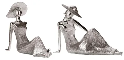 Image de Gilde Figur, Dame, résine, couleur argentée, L. 24,5 cm, l. 8,5 cm, H. 16 cm. Référence : 36287. Code EAN : 4009079362879. Lot de 2 pièces (assorties)