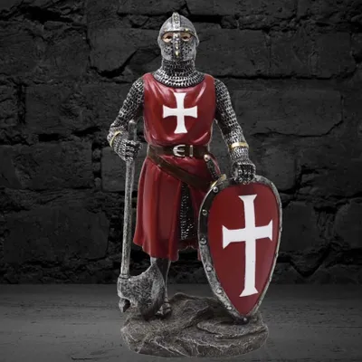 Produktbild von Kreuzritter rot/weisses Kreuz mit Axt - Dekofigur, Mittelalter