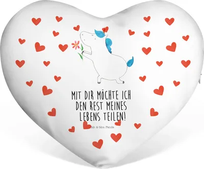 Produktbild von Mr. & Mrs. Panda Dekokissen Einhorn Blume - Weiß - Geschenk, Unicorn, Liebe, Herzkissen, Schmusekissen, Einhörner, Sofakissen, Liebeskissen, Heiraten, dekoartikel, Antrag