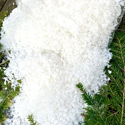 Produktbild von 3000 ml Bio Kunstschnee herrlich weiß aus Pflanzenstärke - biologisch abbaubar Streuschnee Bio Dekoschnee Bio Deko-Schnee Bio