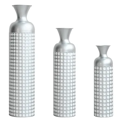 Produktbild von Bodenvasen Metall Silber 3er-Set, Moderne Deko-Vasen mit Punktmuster, H 49,5/66/84cm, Für Trockenblumen, Wohnzimmer & Büro
