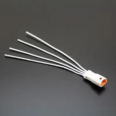 Productafbeelding van Adapterkabel met 4 mannelijke stekkers, wit