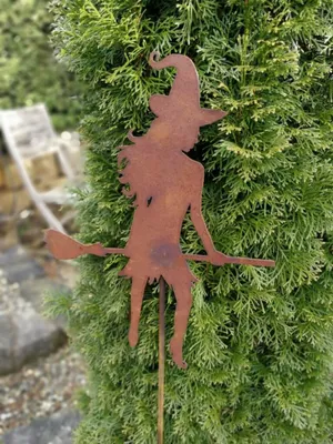 Produktbild von Edelrost Gartenstecker Hexe Zelda
