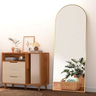 Imagen del producto de Espejo de cuerpo entero de 165 x 60 cm, color dorado. Espejo rectangular ideal para dormitorios o salones. Marco de aleación de aluminio, para colgar o apoyar en la pared