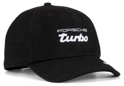 Produktbild von Porsche Legacy Cap Turbo Puma 2026, Offizieller Fanartikel, Schwarze Cap mit gesticktem Turbo-Schriftzug, 100% Baumwolle