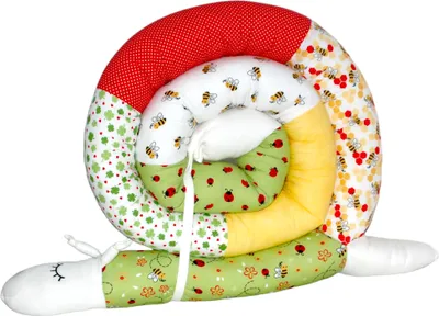 Produktbild von Bettschlange/Bettschnecke XXL (Motiv Marienkäfer) Länge 350cm**Nestchenschlange