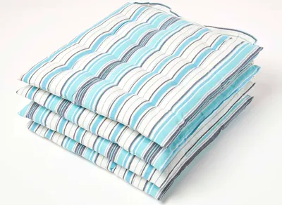 Produktbild von HOMESCAPES Sitzkissen New England mit Schottenmuster, 100% Baumwolle, 4er-Set