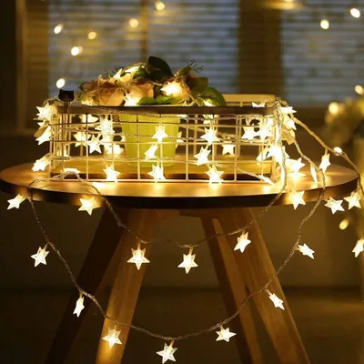 LED-Lichterkette, 50 Sterne, 5,5 m, warmweiß, batteriebetrieben