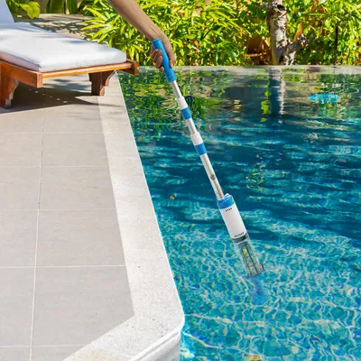 Image de Aspirateur de piscine sans fil, batterie 1600mAh, IPX8 étanche, bleu