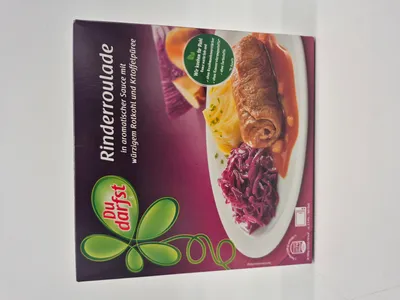 Produktbild von Du darfst Rinderroulade 400g in aromatischer Sauce mit Rotkohl und Kartoffelpüree