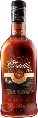 Produktbild von Ron Medellín Añejo 3 Años Rum Kolumbien  70.00 cl 37.5 %