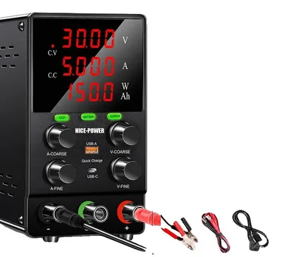 Obrázek produktu pro Napájení stejnosměrným proudem, zobrazení stavu baterie v reálném čase, bezpečnostní funkce, SPS305C 30 V, 5 A