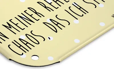 Produktbild von Mr. & Mrs. Panda Schild Avocado Glücklich DIN A6 - Gelb Pastell - Geschenk, Wandbild, wandtafel, Freude, Verrückt, Chaos, tafel, Blechschild, Türschild