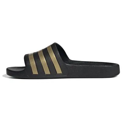 Produktbild von adidas Uni Adilette Aqua Slides Slipper, Core Black/Gold Metallic/Core Black,