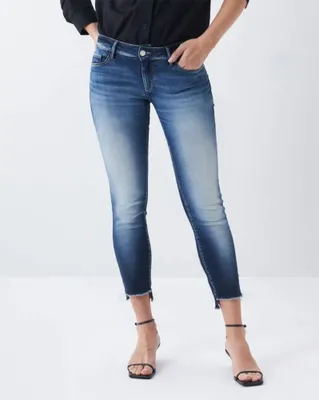 Produktbild von SALSA JEANS WONDER PUSH UP CAPRIHOSE premium waschung blau 120169.8504 L30 W27
