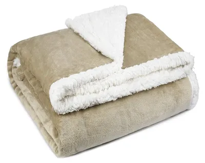 Produktbild von Große Sherpa-Fleece-Decken 150 x 200 cm, Wendbar
