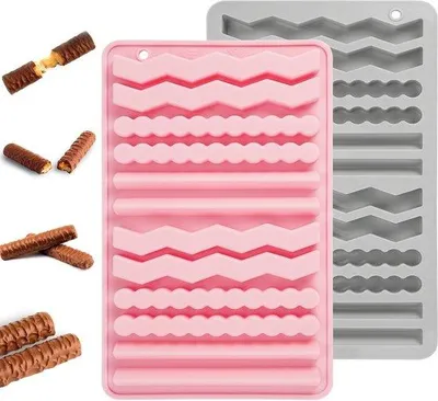 Produktbild von Silikon Backmat für Hundeknabber und Trockenfutterstangen - 2 Stück.