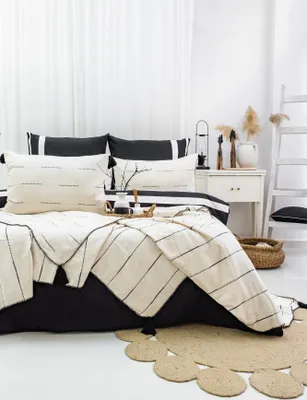 Produktbild von L'Essentiel Linge de Maison, Eva - Black, Bettwäsche-Set, Bettwäsche-Set, 100% BAUMWOLLE, 240 x 260 cm