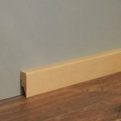 Produktbild von 2,40 m | Sockelleiste Topline furniert Buche