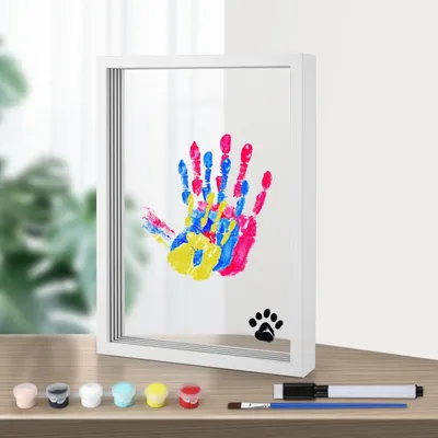 Image de Cadre photo DIY pour empreintes de mains et de pieds de bébé - Cadre photo en bois - Ensemble de peintures acryliques - Pinceaux inclus - Souvenir pour jeunes parents - Dimensions : 31,3 x 22,4 x 4 cm - Cadre pour empreintes