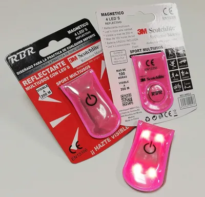 Produktbild von Reflektierende, multifunktionale Sicherheitsausrüstung mit LEDs (fest und blinkend) und Magnetverschluss, gemäß EN13356