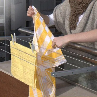 Image de Tringle à vêtements de balcon grise, réglable et pliable, avec livraison e