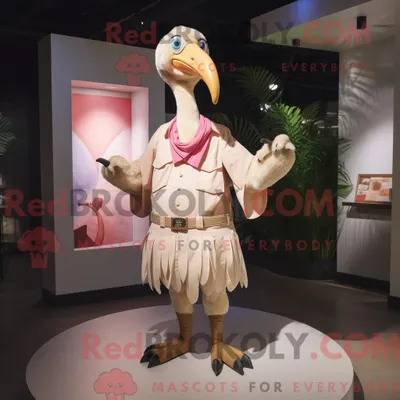 Produktbild von Beige REDBROKOLY Flamingo Maskottchen Kostüm Figur bekleidet mit einer Weste und Wraps