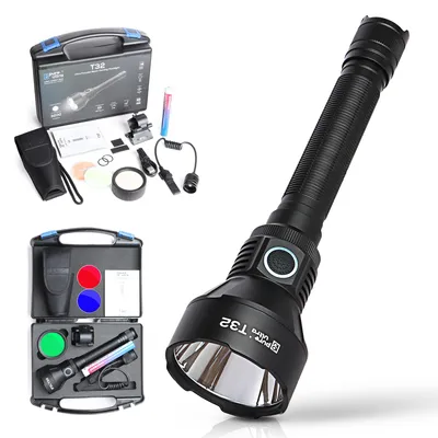 Produktbild von T32 Taschenlampe, 3.200 Lumen, 1.150 Meter Reichweite, Hochleistungs-LED, Wasserdicht & Robust für Outdoor- und Professionellen Einsatz