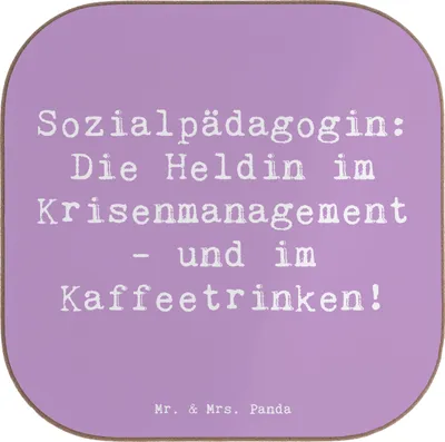 Produktbild von Mr. & Mrs. Panda Getränkeuntersetzer Spruch Sozialpädagogin - Lavendeltraum - Geschenk, Berufsalltag, Schulsozialarbeit, Teamarbeit, Engagement, Untersetzer für Gläser