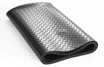 Produktbild von Rubbermat für Garageböden - Antislip-Diamantprofil - 123 x 306 cm - schwarz