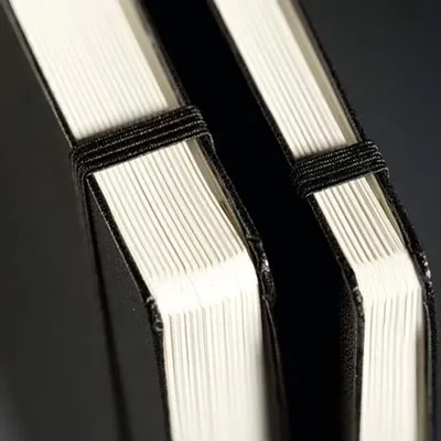 Produktbild von Leuchtturm 330754, Einfarbig, Schwarz, A4+, Hardcover, Erwachsener