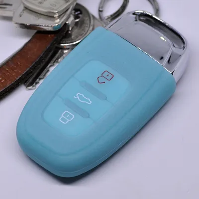 Produktbild von Auto Schlüssel Hülle Silikon Schutz Cover Fluoreszierend Blau kompatibel mit Audi A5 S5 A4 S4 Q3 Q5 A6 S6 R8 TT 3 Tasten KEYLESS SMARTKEY