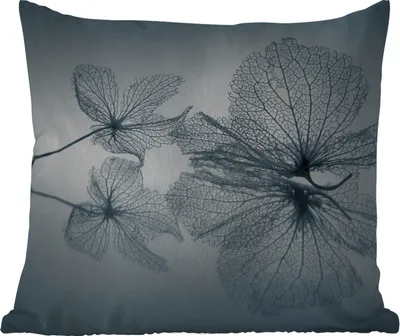 Produktbild von MuchoWow® Outdoor Kissen - Stilleben - Blätter - Schwarz - Weiß - 45x45 cm - Wetterfest - Lounge Kissen - Fotokissen - Dekoratives Kissen